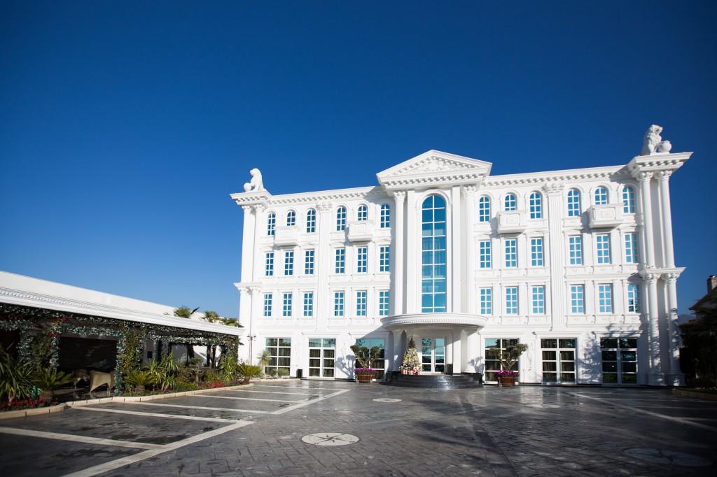 Hotel Britania Kamez Eksteriør bilde